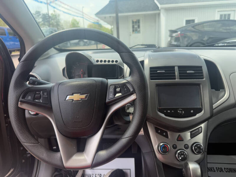 2015 Chevrolet Sonic LT Auto