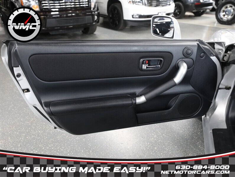 2001 Toyota MR2 Spyder