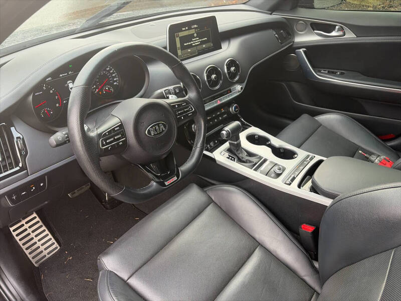 2019 Kia Stinger GT1