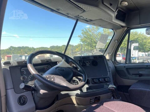 2014 Freightliner Cascadia