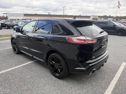2024 Ford Edge ST