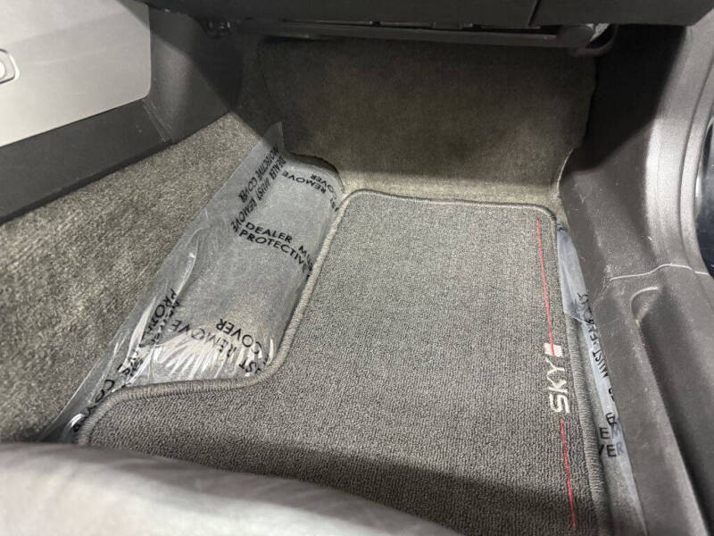 2007 Saturn SKY Red Line