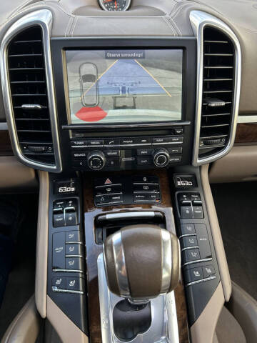 2013 Porsche Cayenne S