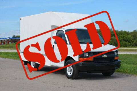 2010 Chevrolet Express Cutaway for sale at Signature Truck Center - Box Trucks in Crystal Lake IL