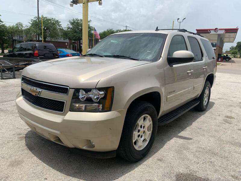 2007 Chevrolet Tahoe for sale at Friendly Auto Sales in Pasadena TX