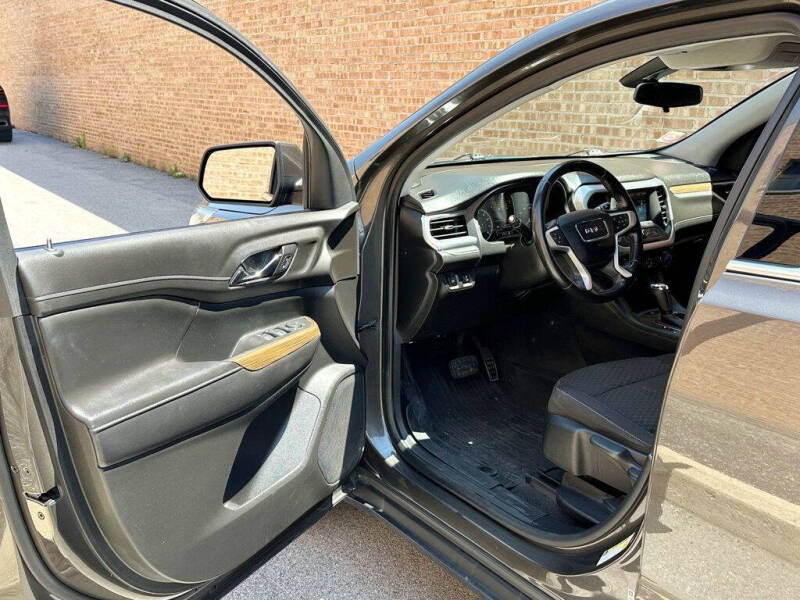 2019 GMC Acadia SLE-1