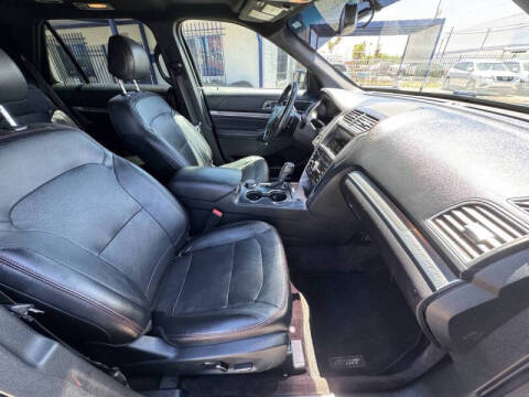2016 Ford Explorer Sport