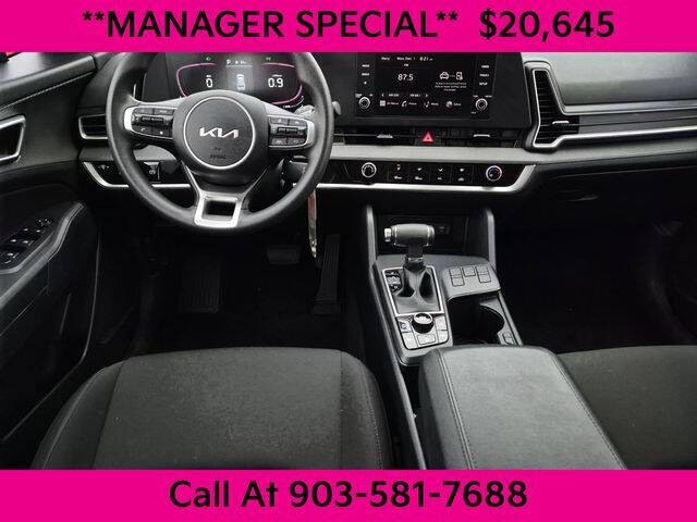 2024 Kia Sportage LX