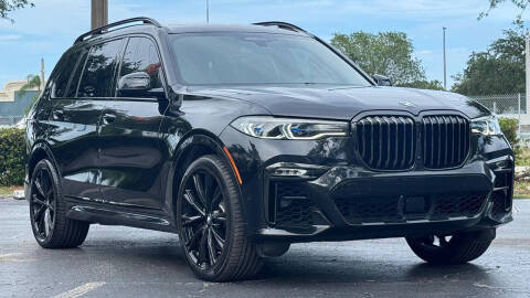 2021 BMW X7 M50i
