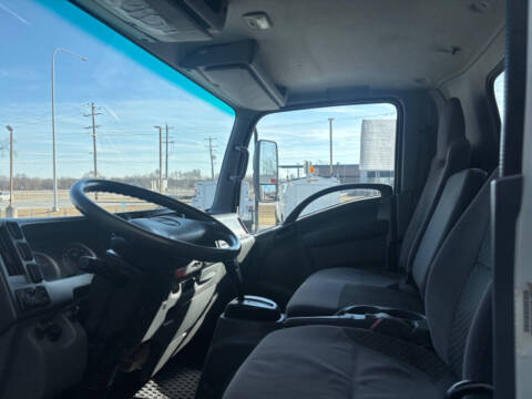 2013 Isuzu NQR Cube Van