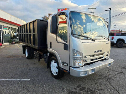 2017 Isuzu NRR