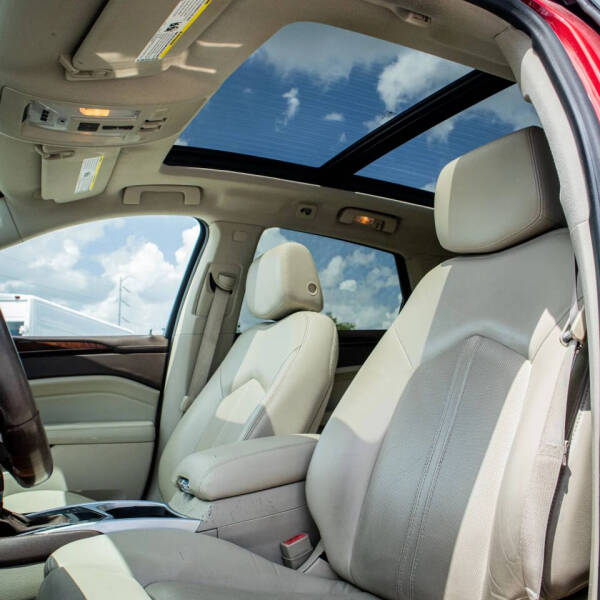 2011 Cadillac SRX Luxury Collection