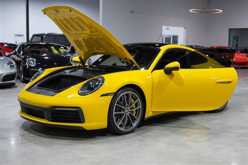 2020 Porsche 911 Carrera S