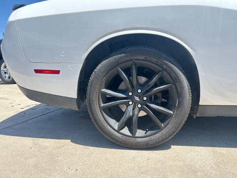 2018 Dodge Challenger SXT