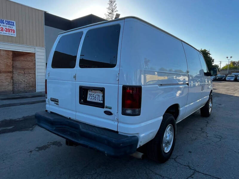 2012 Ford E-Series E-250