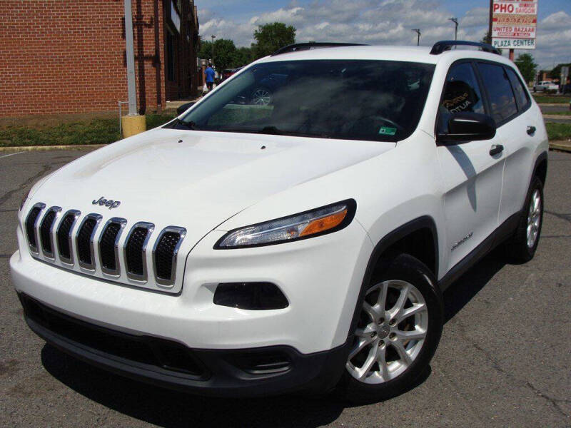 2017 Jeep Cherokee Sport