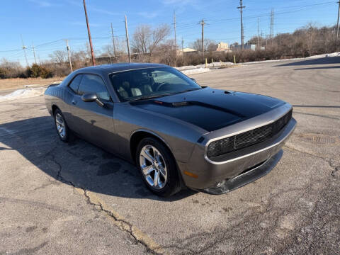 2012 Dodge Challenger SXT Plus