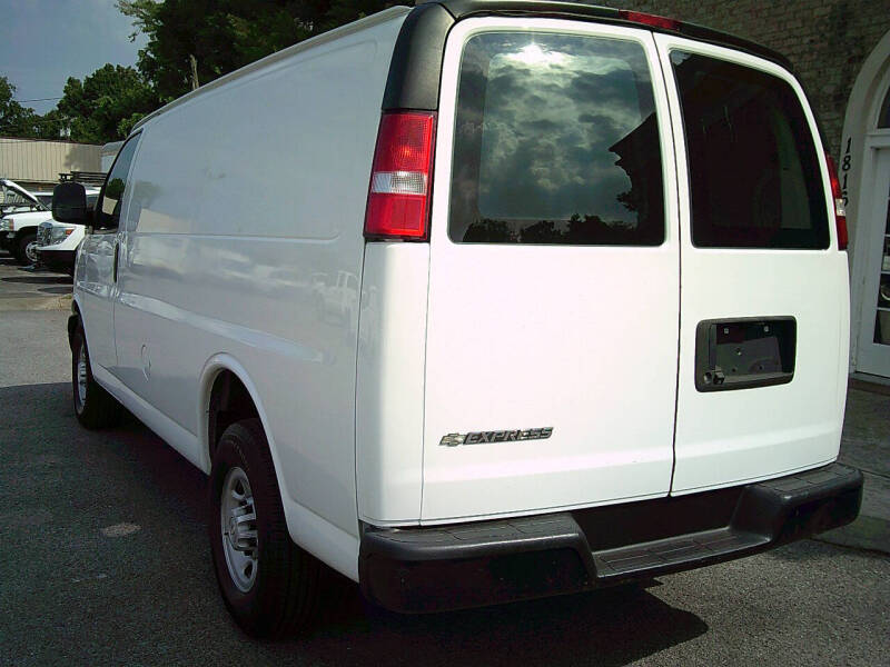 2019 Chevrolet Express 2500