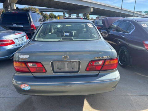 1998 Toyota Avalon XL