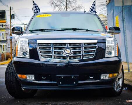 2011 Cadillac Escalade for sale at Buy Here Pay Here 999 Down.Com in Newark NJ