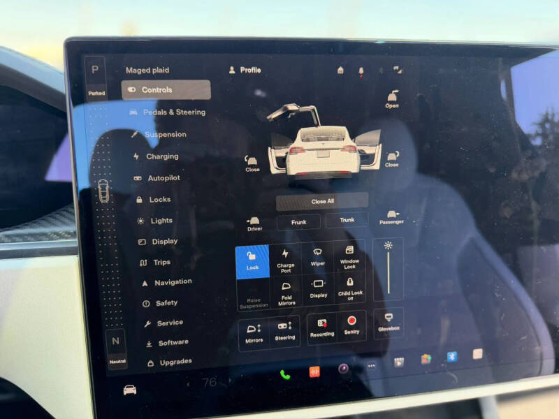 2022 Tesla Model X Plaid