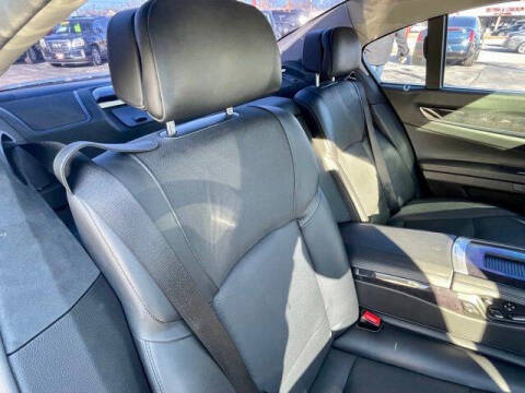 2010 BMW 7 Series 760Li