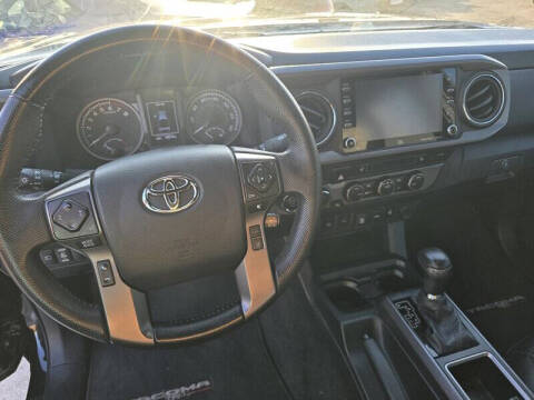 2023 Toyota Tacoma SR V6