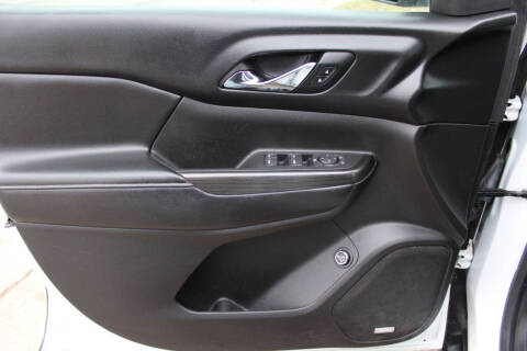 2017 GMC Acadia SLT-1