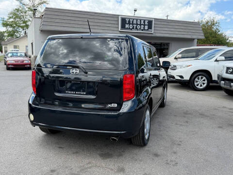 2009 Scion xB