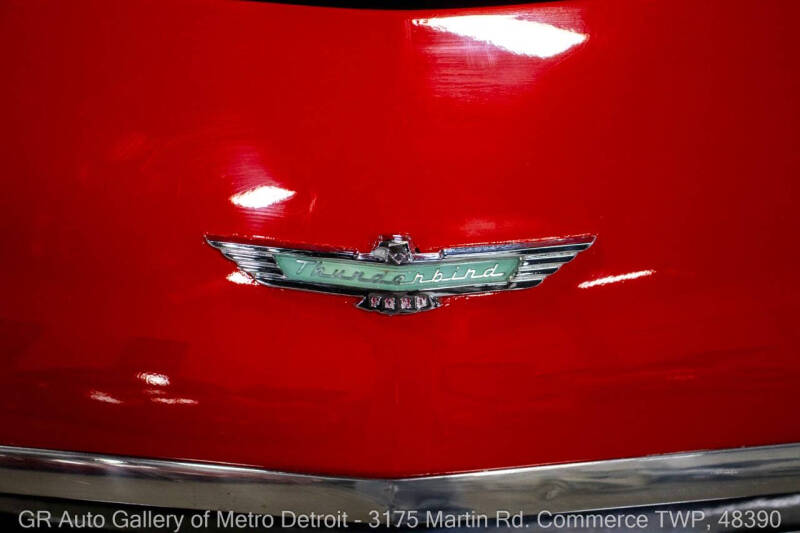 1957 Ford Thunderbird