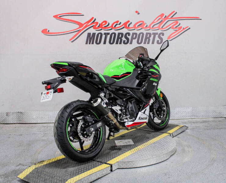2022 Kawasaki Ninja 400 ABS KRT Edition