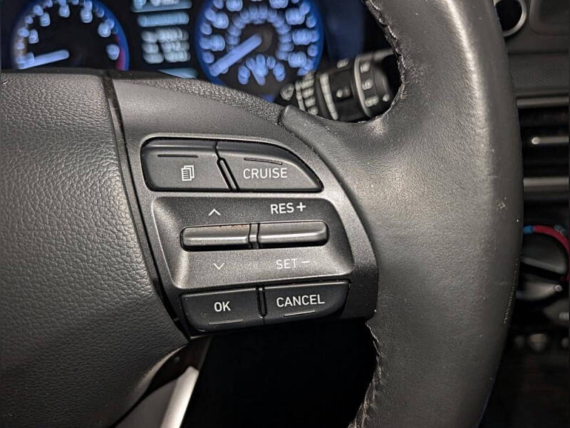 2021 Hyundai Kona SEL Plus