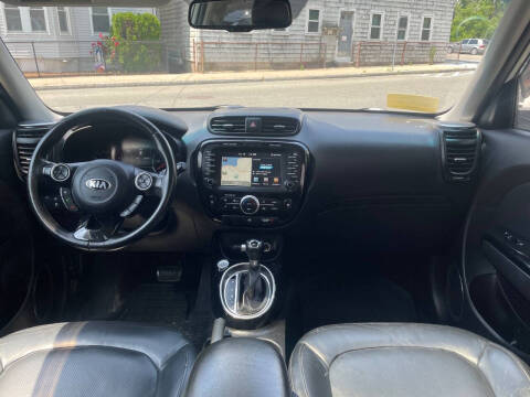 2016 Kia Soul !