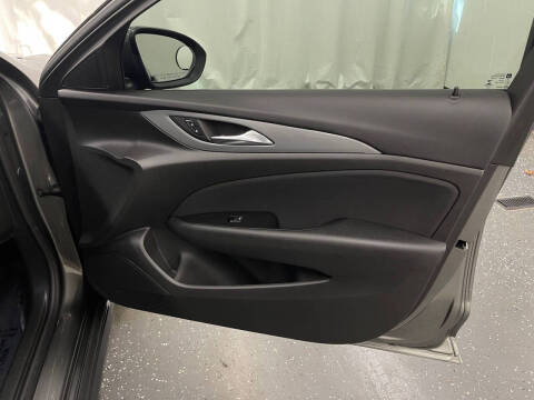 2019 Buick Regal TourX Preferred