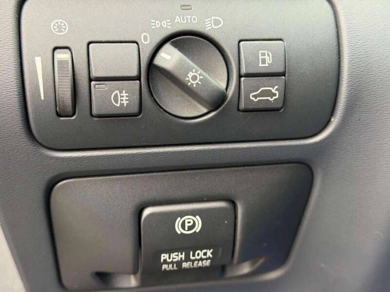 2013 Volvo S60 T5 Premier