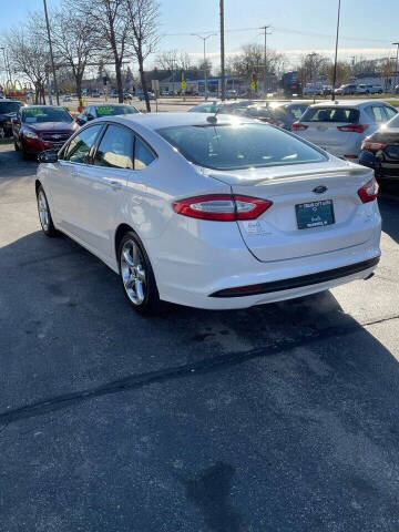 2014 Ford Fusion SE