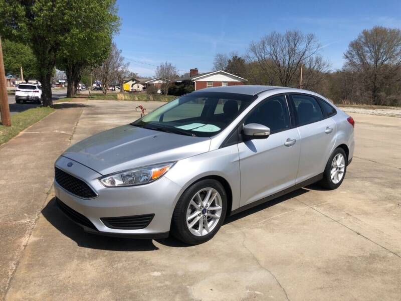 2016 Ford Focus for sale at Mikes Auto Sales INC in Forest City NC