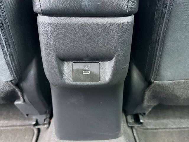 2023 Nissan Versa SV