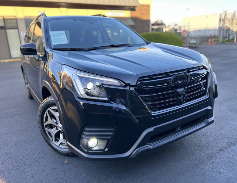2023 Subaru Forester Premium
