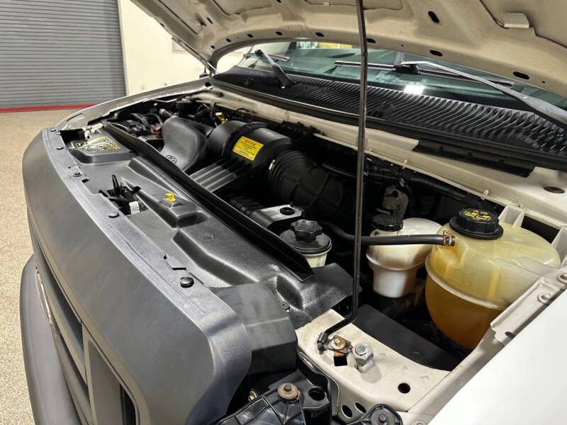 2013 Ford E-Series E-150