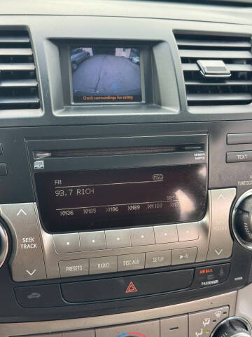 2011 Toyota Highlander