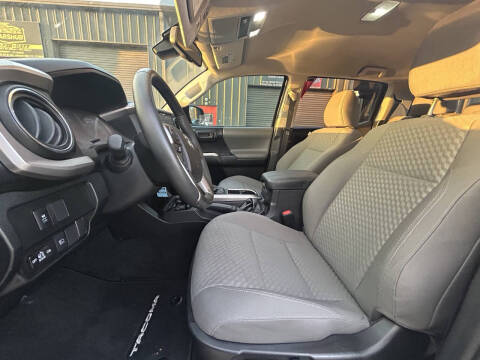 2021 Toyota Tacoma SR5 V6