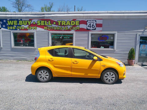 2014 Toyota Prius c Two