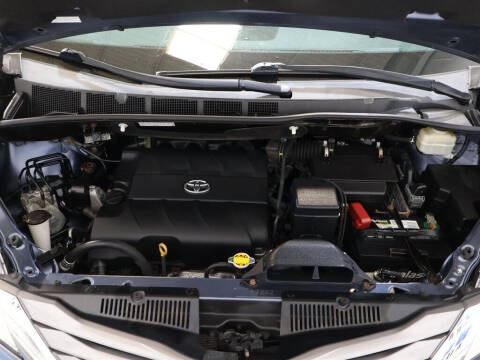 2016 Toyota Sienna