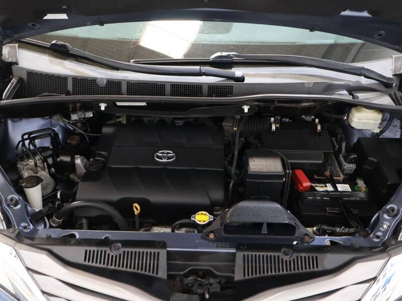 2016 Toyota Sienna