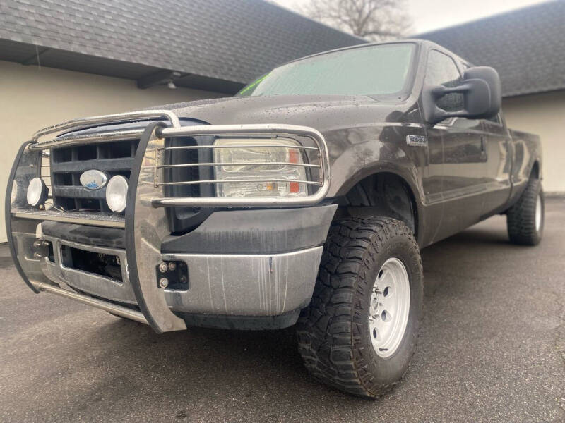 2006 Ford F-250 Super Duty for sale at Tri City Car Sales, LLC in Kennewick WA