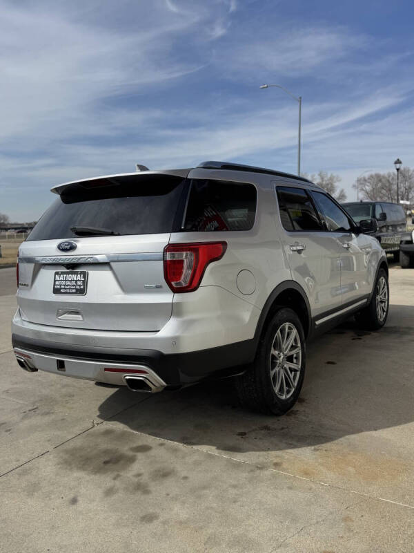 2017 Ford Explorer Platinum
