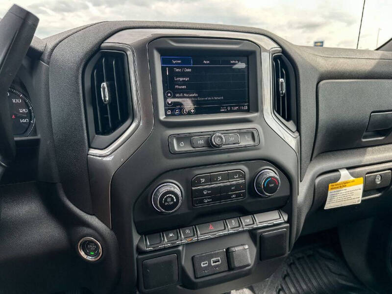 2025 Chevrolet Silverado 1500