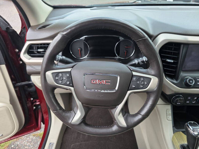 2018 GMC Acadia Denali