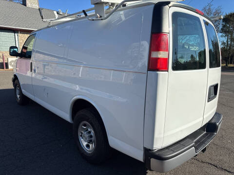 2009 Chevrolet Express 2500